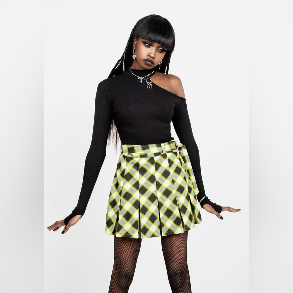 NWT Disturbia Noctura Check Skort